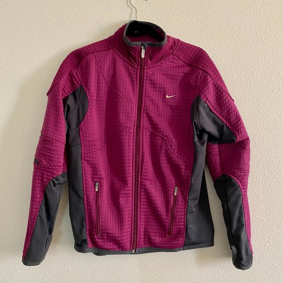 NIKE Sphere Thermal Jacket  EUC - Picture 1 of 10